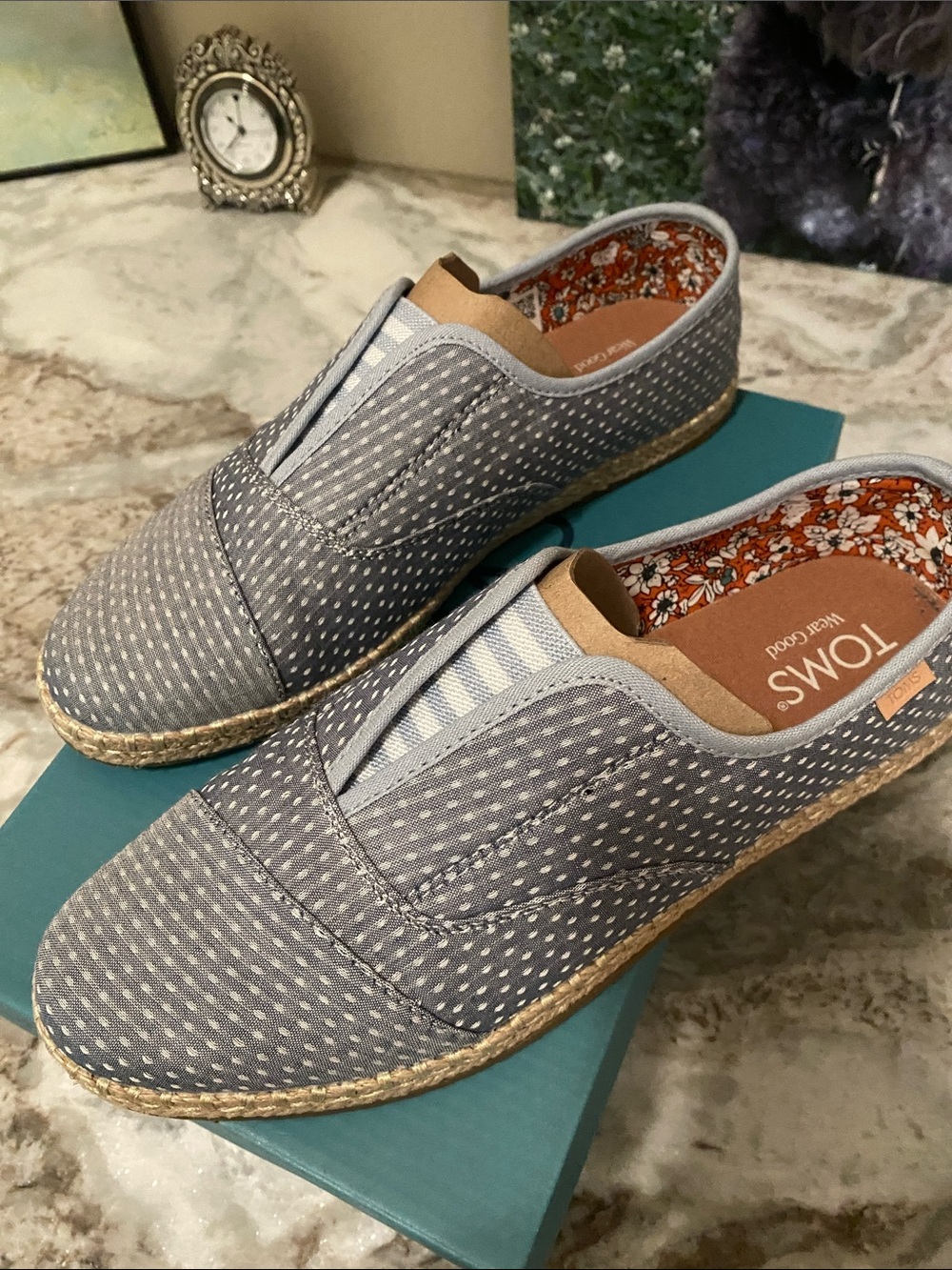 Toms Men's Gray Slip-On Espadrilles with Patterned Lining